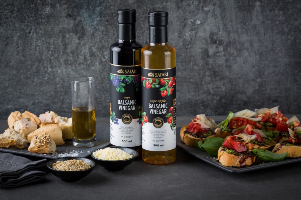 Cecil Vinegar 7 BalsamicVinegar003 1200